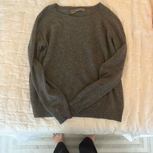 360 Cashmere Heathered Gray Crew Neck Sweater